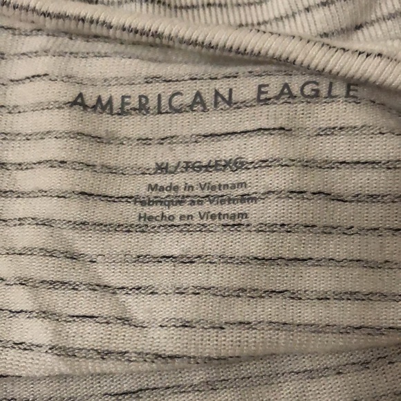 American Eagle top - Picture 4 of 4